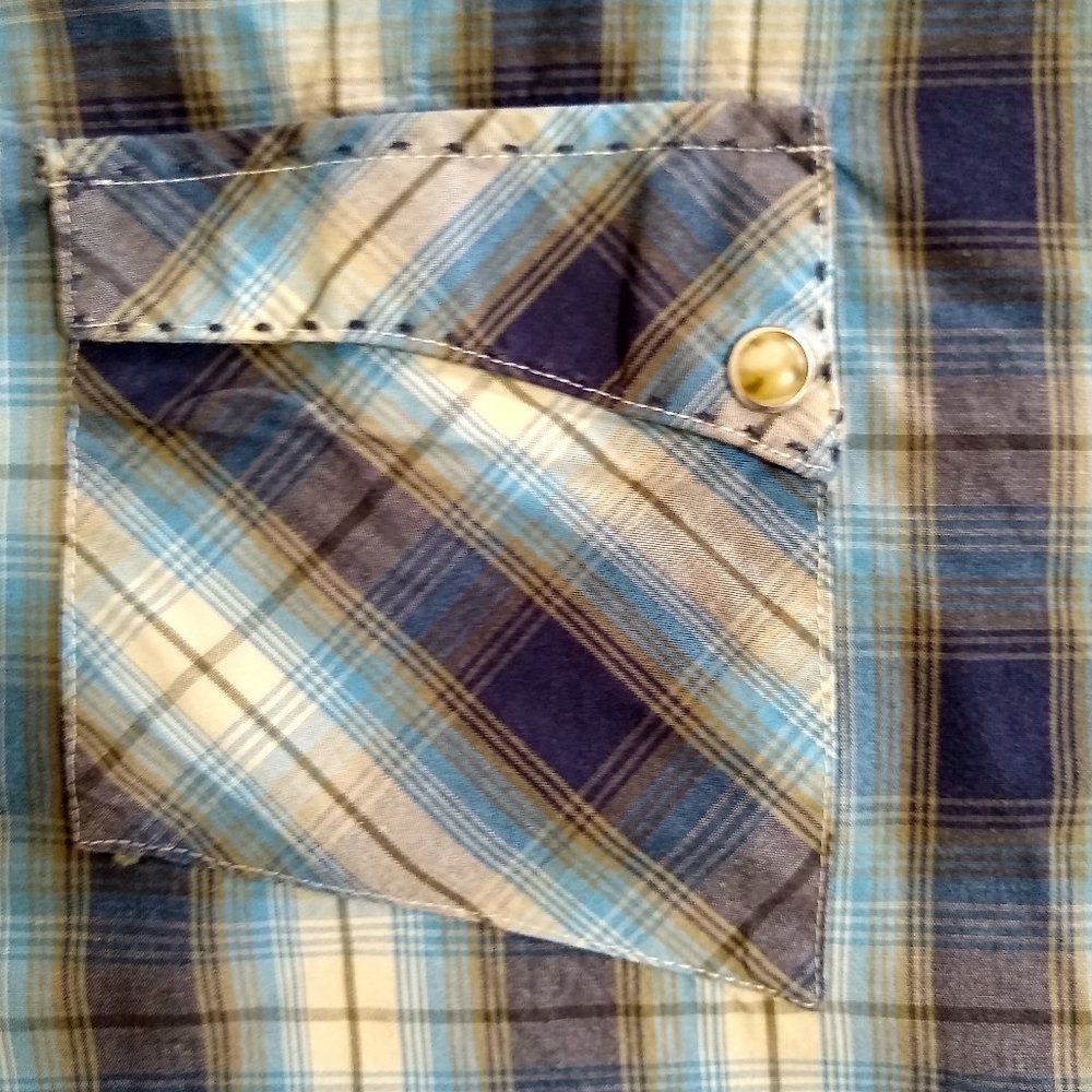 Wrangler western shirt asymmetrical pockets